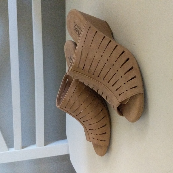 croft & barrow Shoes - Croft & Barrow  Wedge Sandals Size 5.5